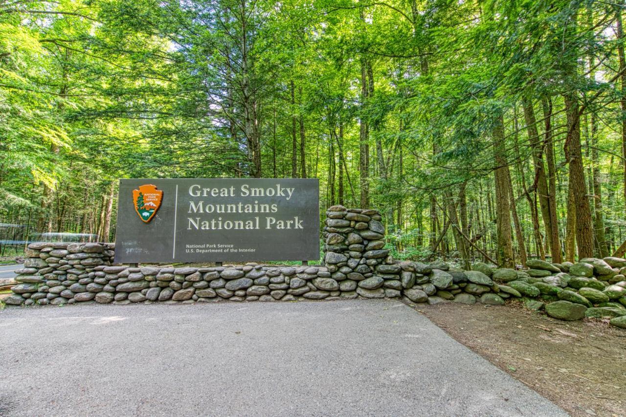 A Mountain Paradise Pigeon Forge Εξωτερικό φωτογραφία